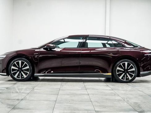 Used 2024 Lucid Air Pure RWD image 12