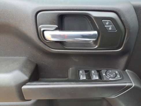 Used 2024 Chevrolet Silverado 1500 Custom image 13
