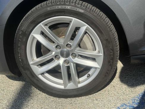 Used 2017 Audi A4 2.0T Premium image 3