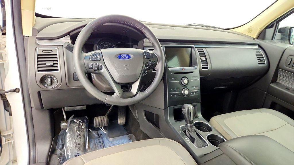 Used 2019 Ford Flex SEL w/ Equipment Group 202A AWD/4WD image 13