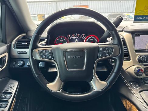 Used 2016 GMC Yukon XL Denali w/ Open Road Package AWD/4WD image 14