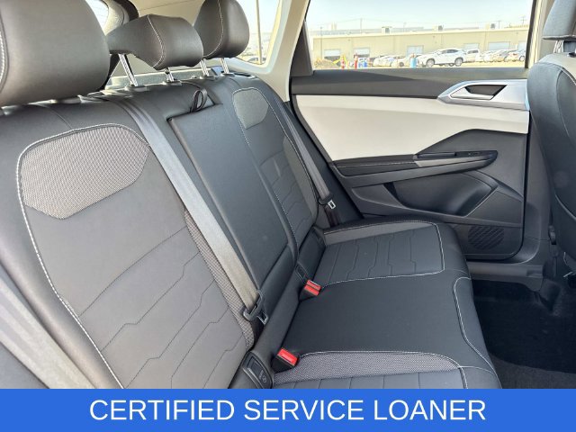 Certified 2026 Volkswagen Taos SE FWD image 16