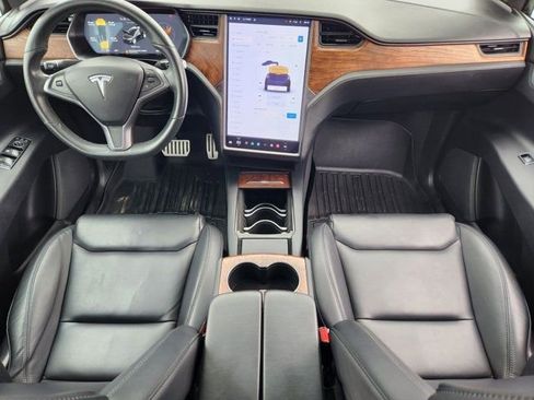 Used 2020 Tesla Model X Long Range image 32
