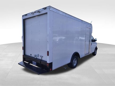 New 2026 Chevrolet Express 3500 w/ Power Convenience Package RWD image 7
