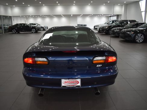 Used 2002 Chevrolet Camaro LT w/ Preferred Equipment Group 1 RWD image 6
