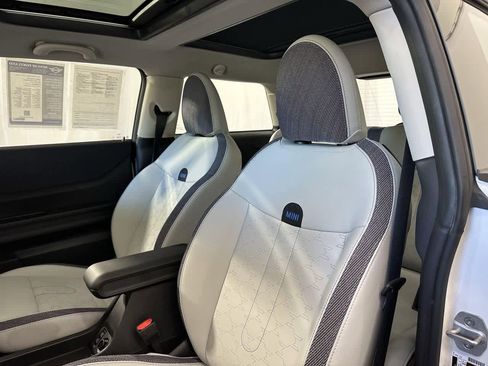 Certified 2025 MINI Cooper 2-Door Hardtop image 11