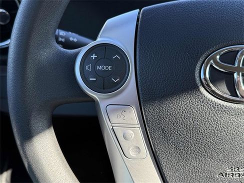 Used 2015 Toyota Prius C One image 9