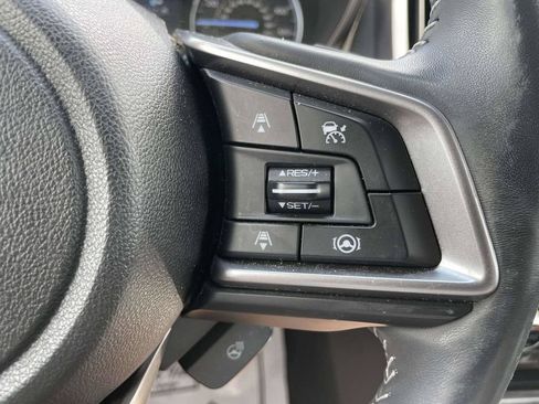 Used 2022 Subaru Ascent Touring AWD/4WD image 25