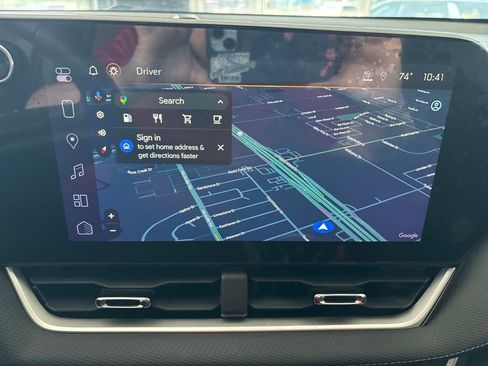 Used 2025 Chevrolet Equinox LT image 22