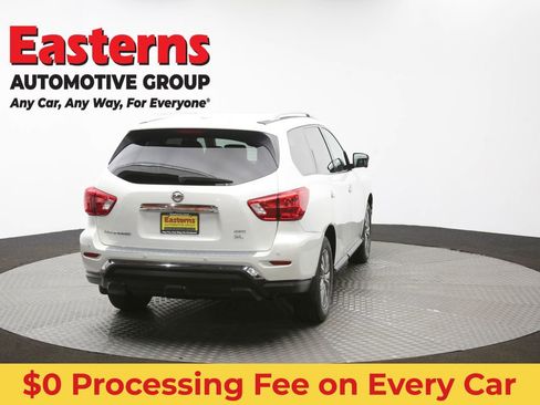Used 2020 Nissan Pathfinder SL AWD/4WD image 45