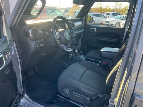Used 2020 Jeep Wrangler Unlimited Sport S image 12