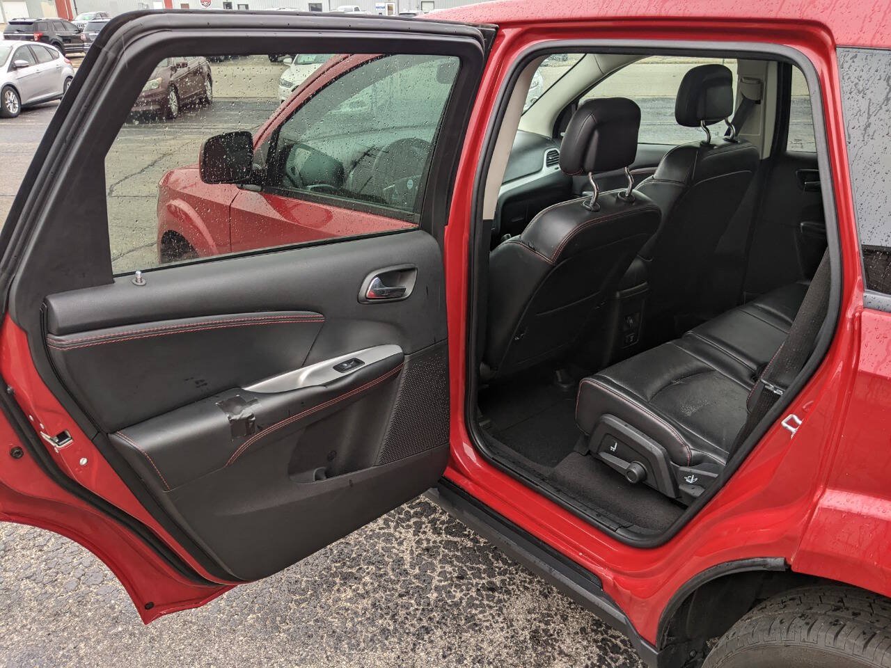 Used 2017 Dodge Journey GT w/ Driver Convenience Group FWD image 11