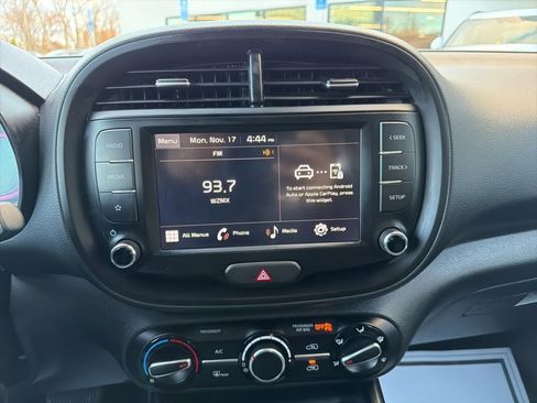 Certified 2024 Kia Soul LX w/ Option Group 015 image 31