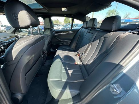 Used 2018 BMW 530i xDrive image 17