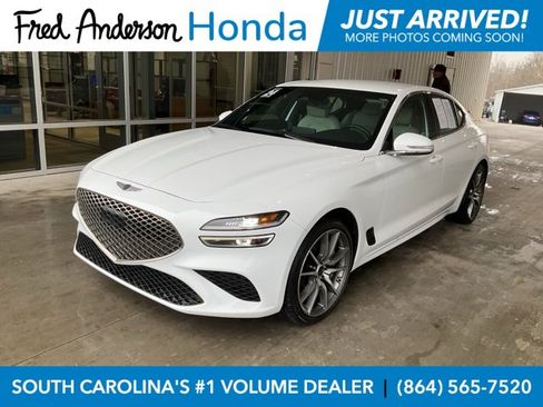 Used 2024 Genesis G70 2.5T image 1
