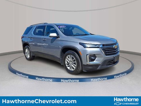 Certified 2023 Chevrolet Traverse LT w/ LPO, Floor Liner Package AWD/4WD image 1