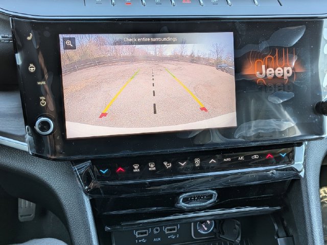 New 2026 Jeep Grand Cherokee Altitude AWD/4WD image 25