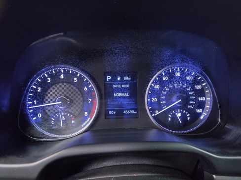 Used 2020 Hyundai Elantra SE image 23