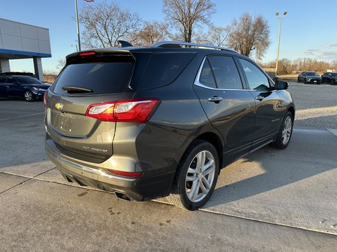 Used 2019 Chevrolet Equinox Premier image 9