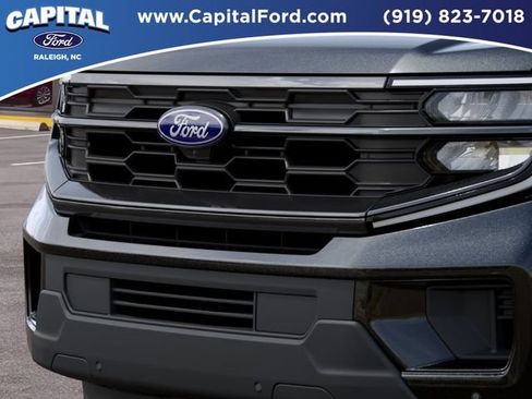 New 2027 Ford Expedition Active RWD image 18