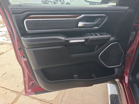 Used 2021 RAM 1500 Laramie image 10