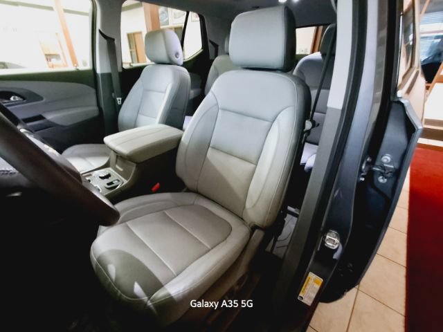 Used 2020 Chevrolet Traverse Premier w/ LPO, Floor Liner Package AWD/4WD image 15