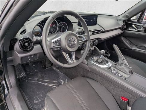 New 2026 MAZDA MX-5 Miata Club w/ Appearance Package RWD image 3