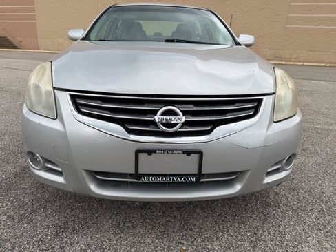 Used 2012 Nissan Altima 2.5 S FWD image 2