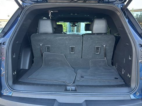 Used 2023 Chevrolet Traverse LT AWD/4WD image 26