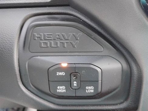 Used 2026 RAM 2500 Big Horn AWD/4WD image 31