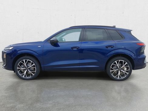 New 2026 Audi Q3 quattro 2.0T AWD/4WD image 8