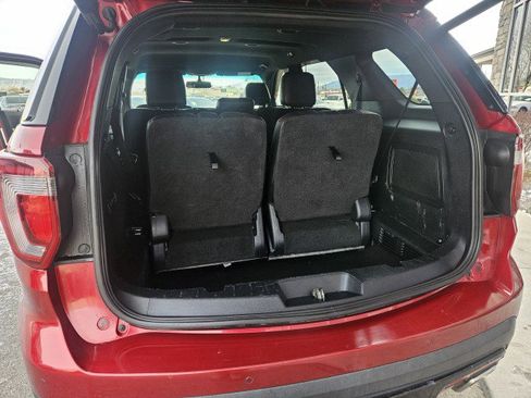 Used 2017 Ford Explorer Sport image 27