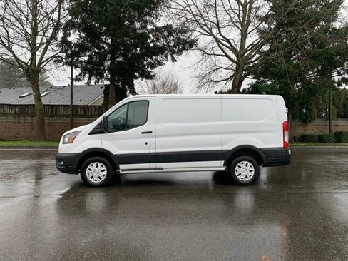 Used 2024 Ford Transit 250 Low Roof w/ Exterior Upgrade Package image 2