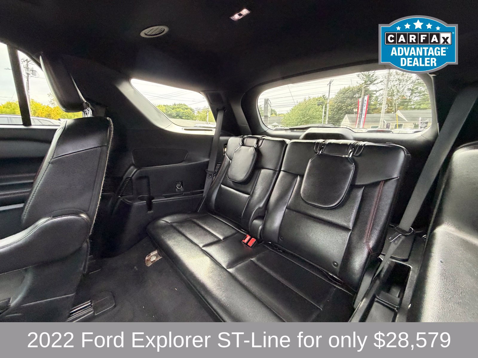 Used 2022 Ford Explorer ST-Line w/ Class IV Trailer Tow Package AWD/4WD image 9