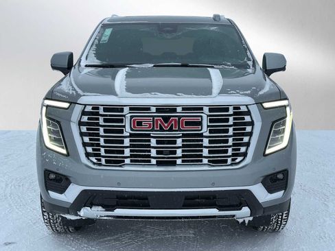 New 2026 GMC Yukon XL Denali w/ Sun & Power Step Package AWD/4WD image 8