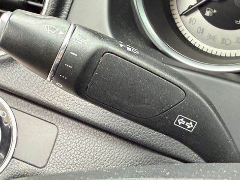 Used 2014 Mercedes-Benz C 250 Sedan image 26