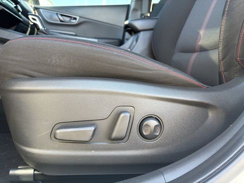 Used 2022 Hyundai Kona N Line image 11