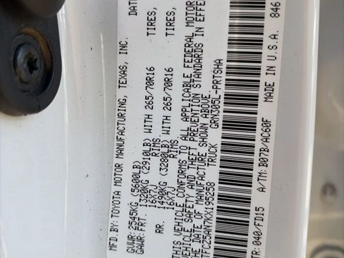 Used 2019 Toyota Tacoma TRD Off-Road image 34