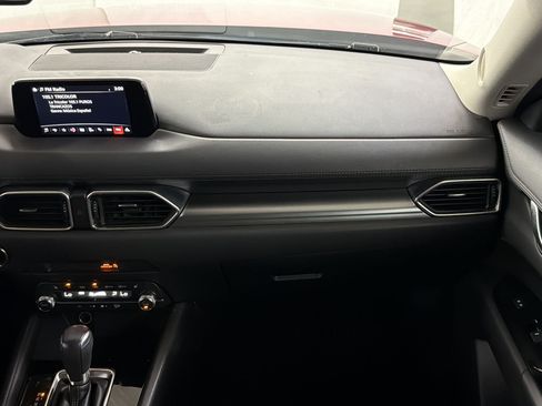 Used 2020 MAZDA CX-5 Touring FWD image 28