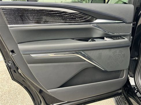 New 2026 Cadillac Escalade IQL Sport 1 w/ LPO, ONYX Package image 26