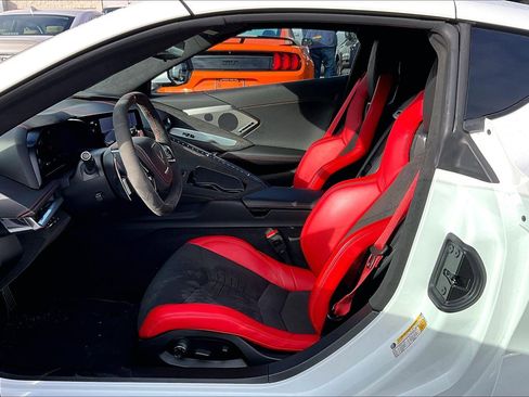 Used 2023 Chevrolet Corvette 3LT w/ Z51 Performance Package image 21