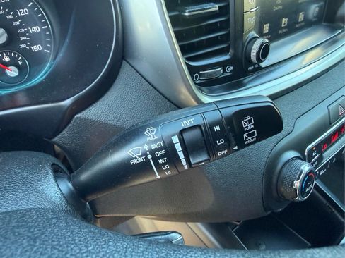 Used 2019 Kia Sorento S AWD/4WD image 19