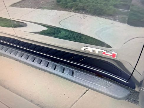 Used 2023 GMC Sierra 1500 AT4 w/ Technology Package image 3