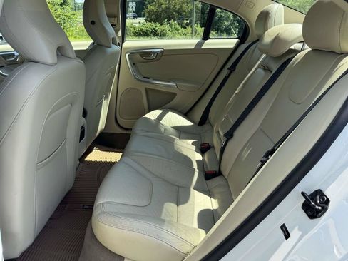 Used 2013 Volvo S60 T5 AWD/4WD image 17