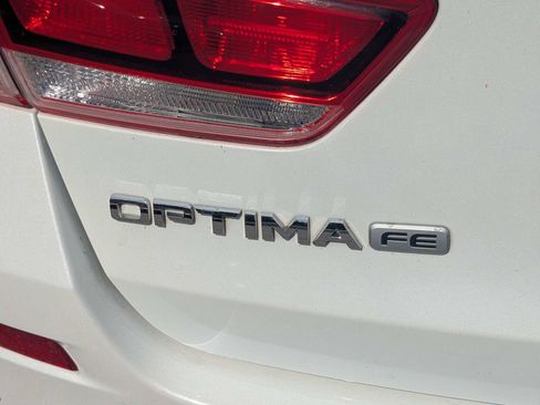 Used 2019 Kia Optima LX FWD image 14