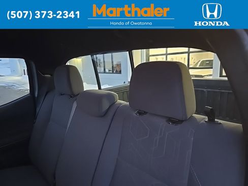 Used 2019 Toyota Tacoma SR image 13