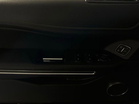 Used 2024 Ford Expedition Max XLT image 24