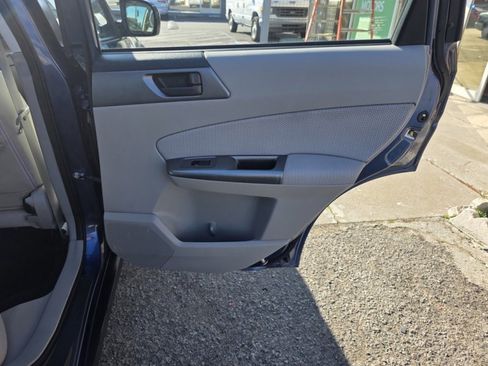 Used 2013 Subaru Forester 2.5X image 13