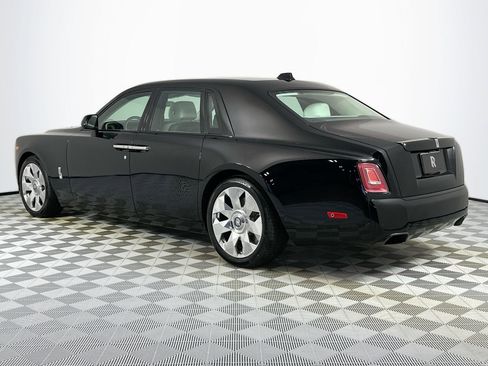 New 2026 Rolls-Royce Phantom image 2