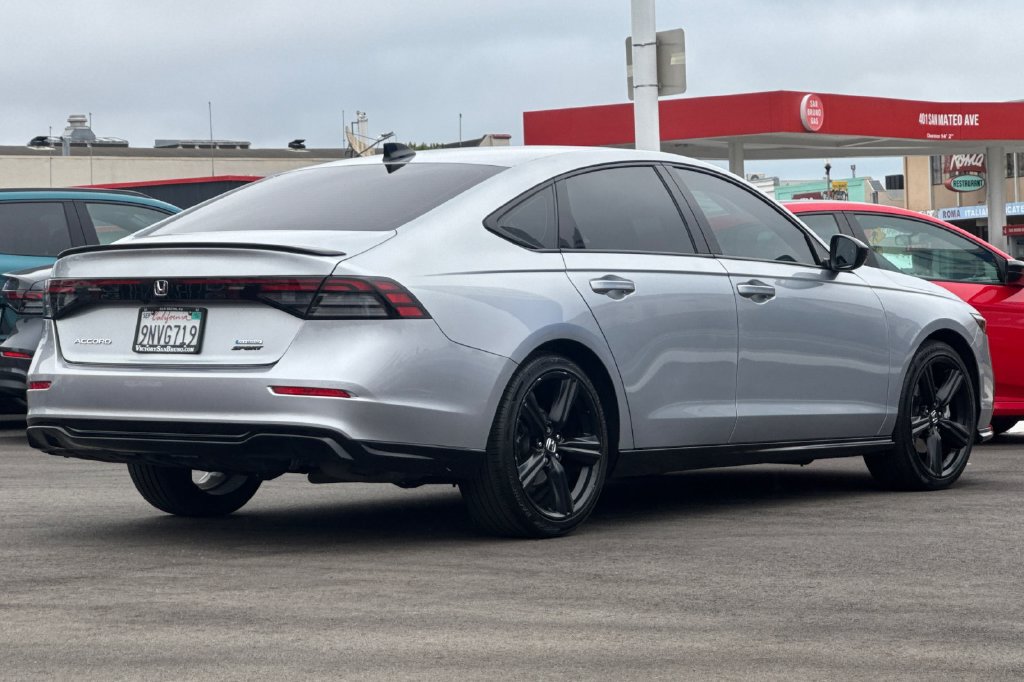 Certified 2024 Honda Accord Sport image 4